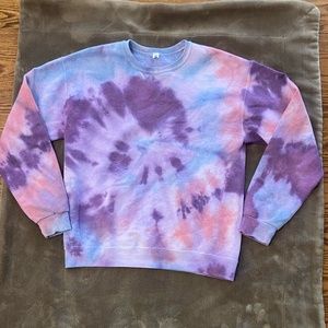Tie die sweatshirt